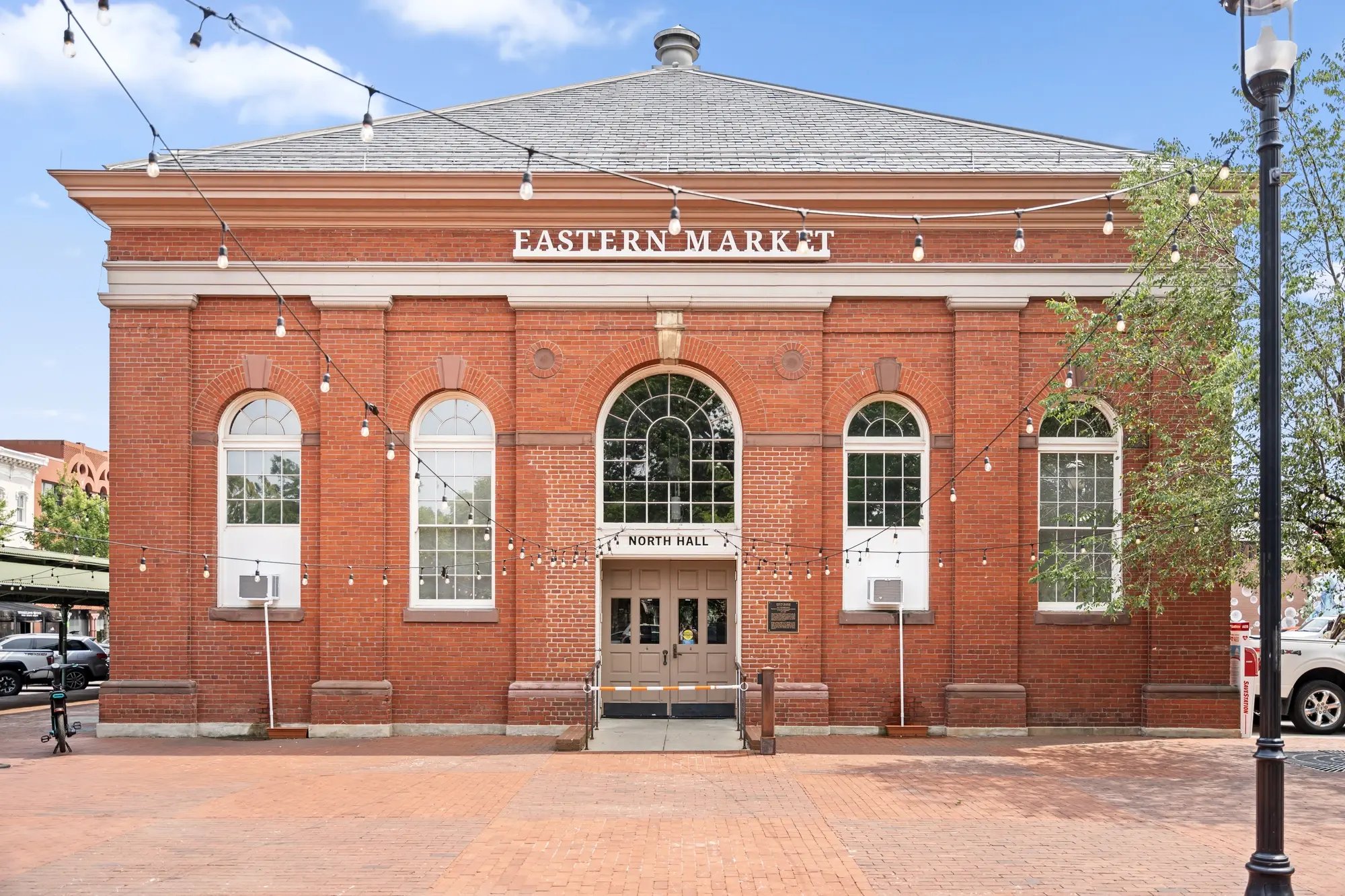 Washington DC real estate photography – exterior of Eastern Market North Hall